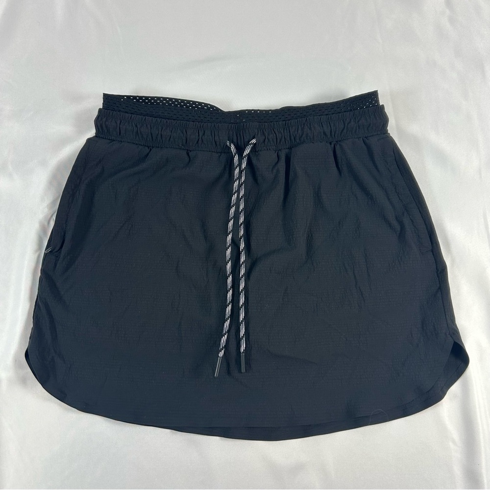 Athleta Women’s Crest Skort Black Stretch Adjustable Drawstring Waist Size 0‎